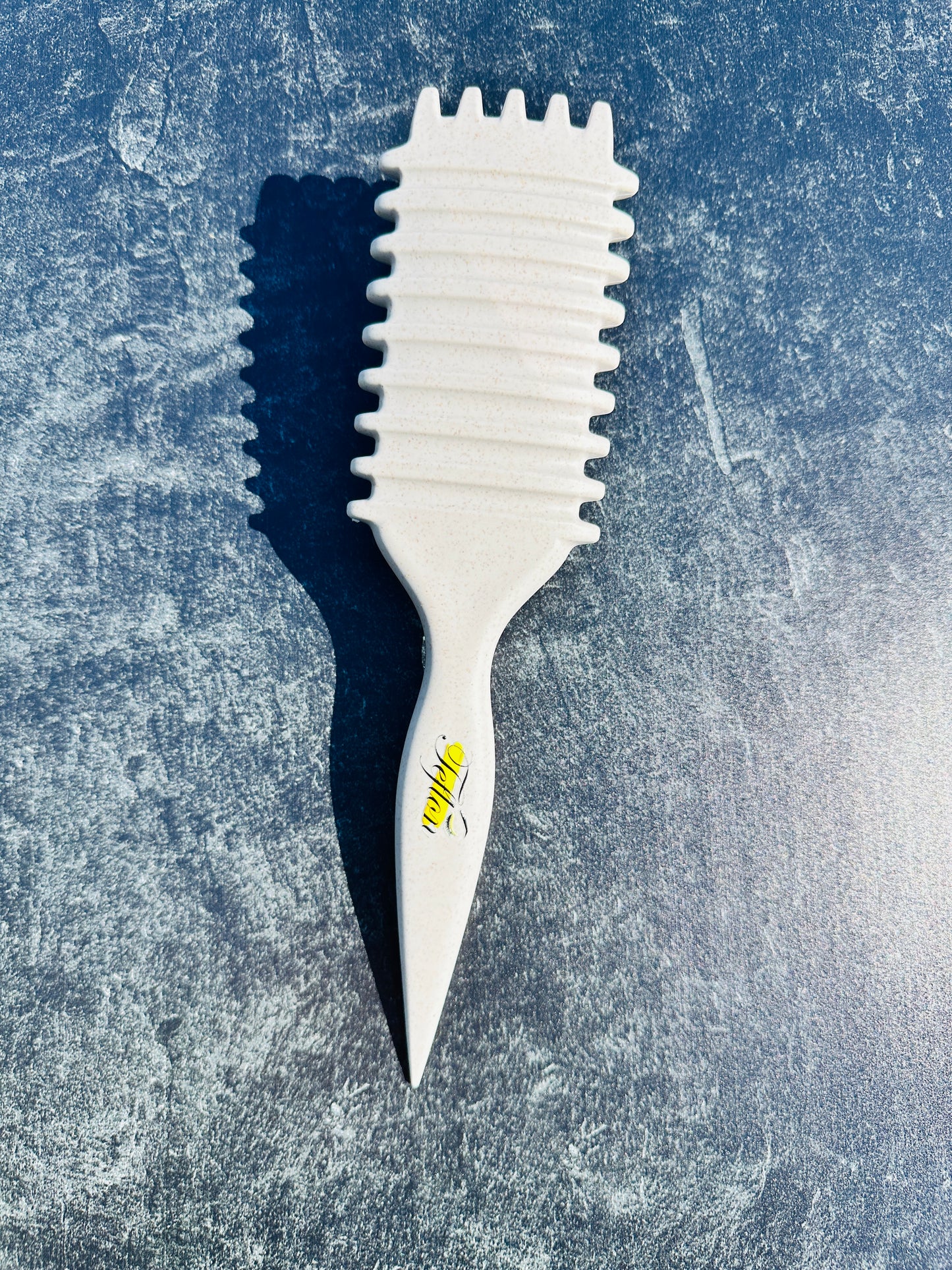 CURL & DEFINE BRUSH