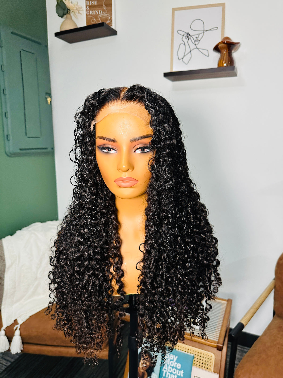 THE NIFEMI WIG