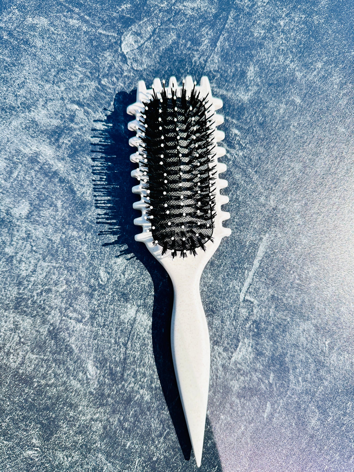 CURL & DEFINE BRUSH