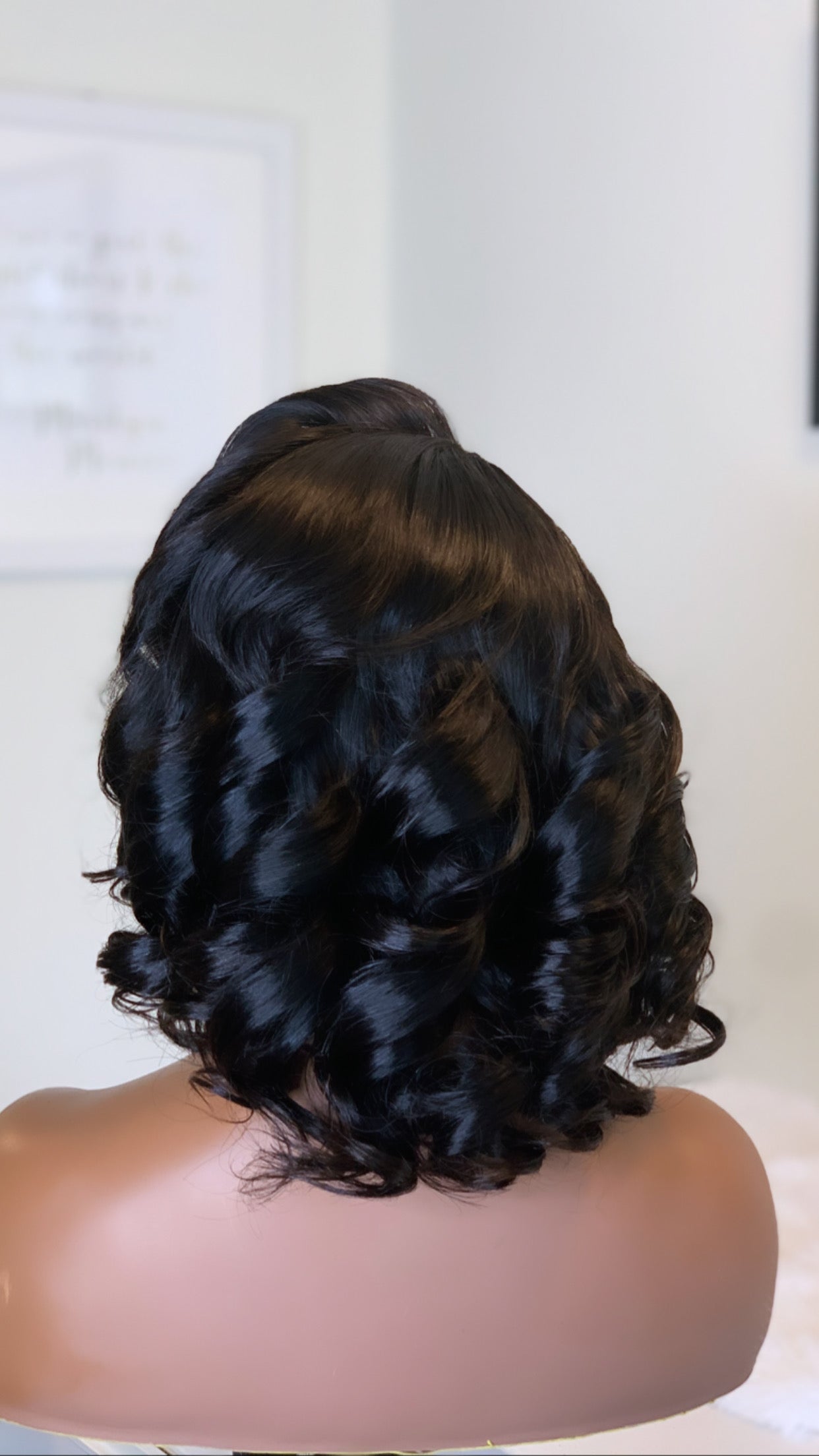 THE FOLA WIG